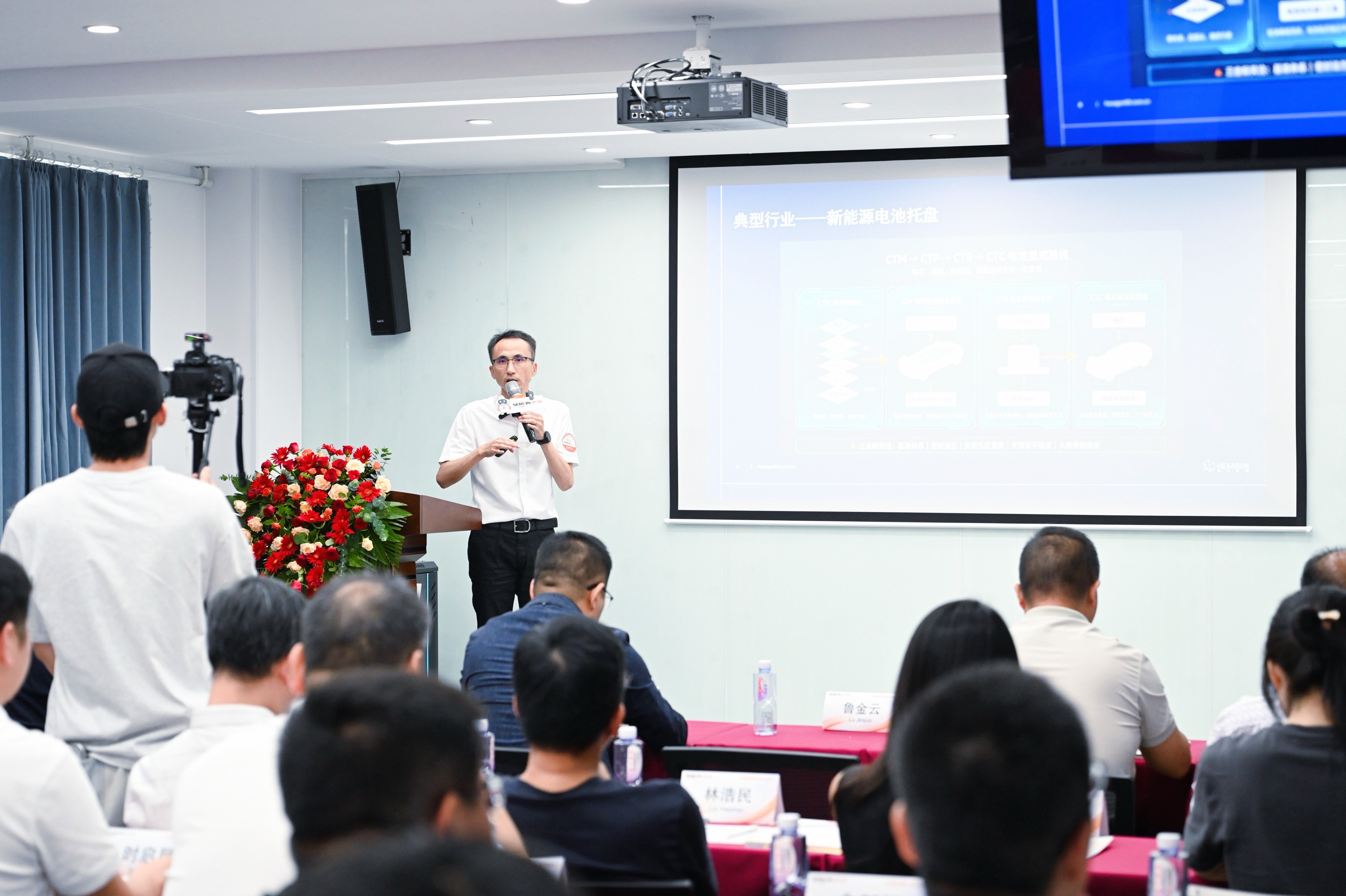 DSC_4910(1).jpg DSC_4910(1).jpg